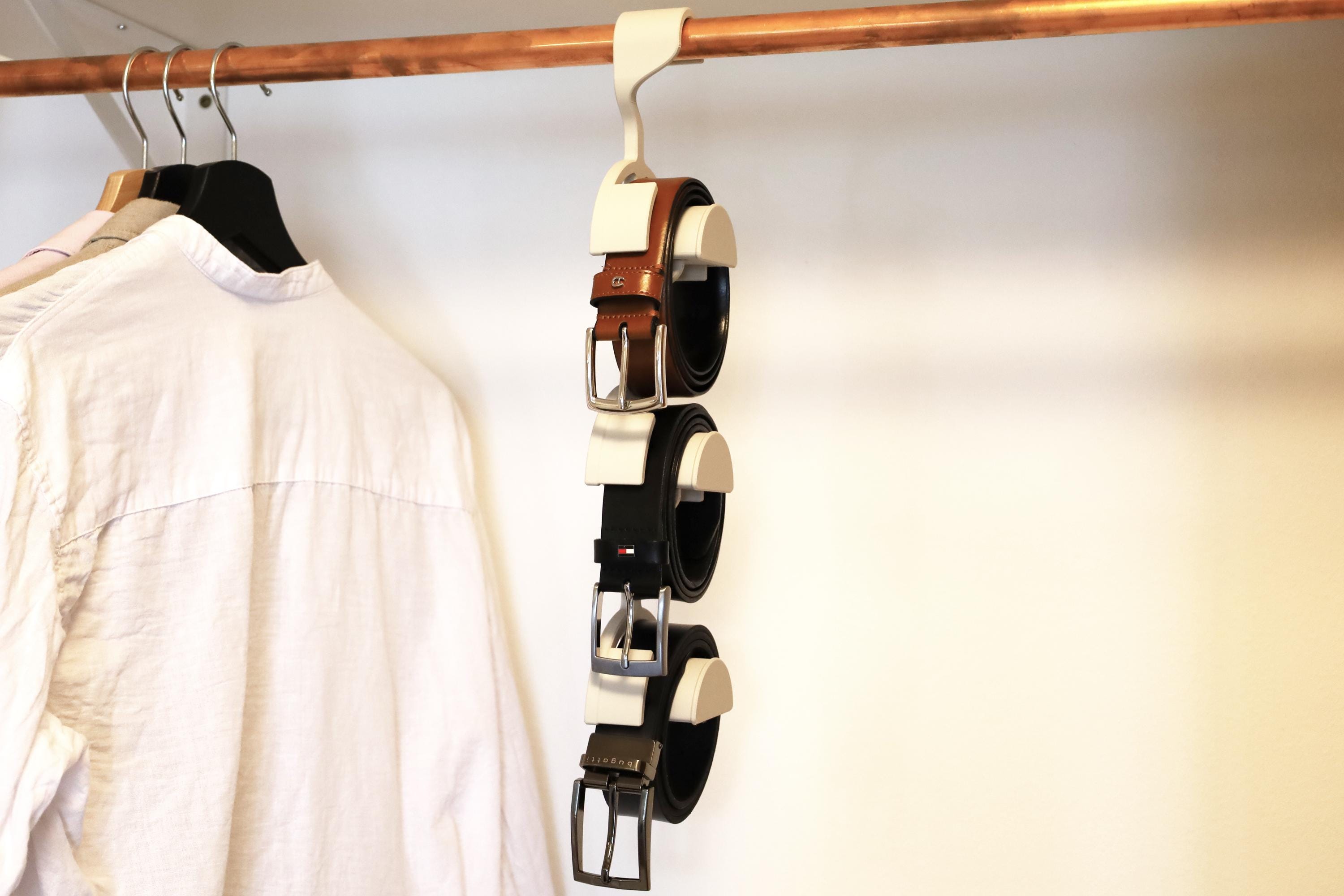 Expandable Belt Hanger